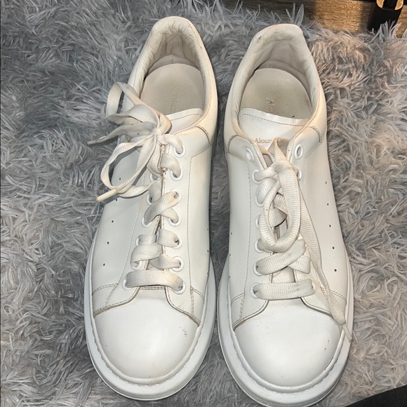 Alexander McQueen Other - Alexander McQueen White Sneakers with Leather Upper and Rounded Toe